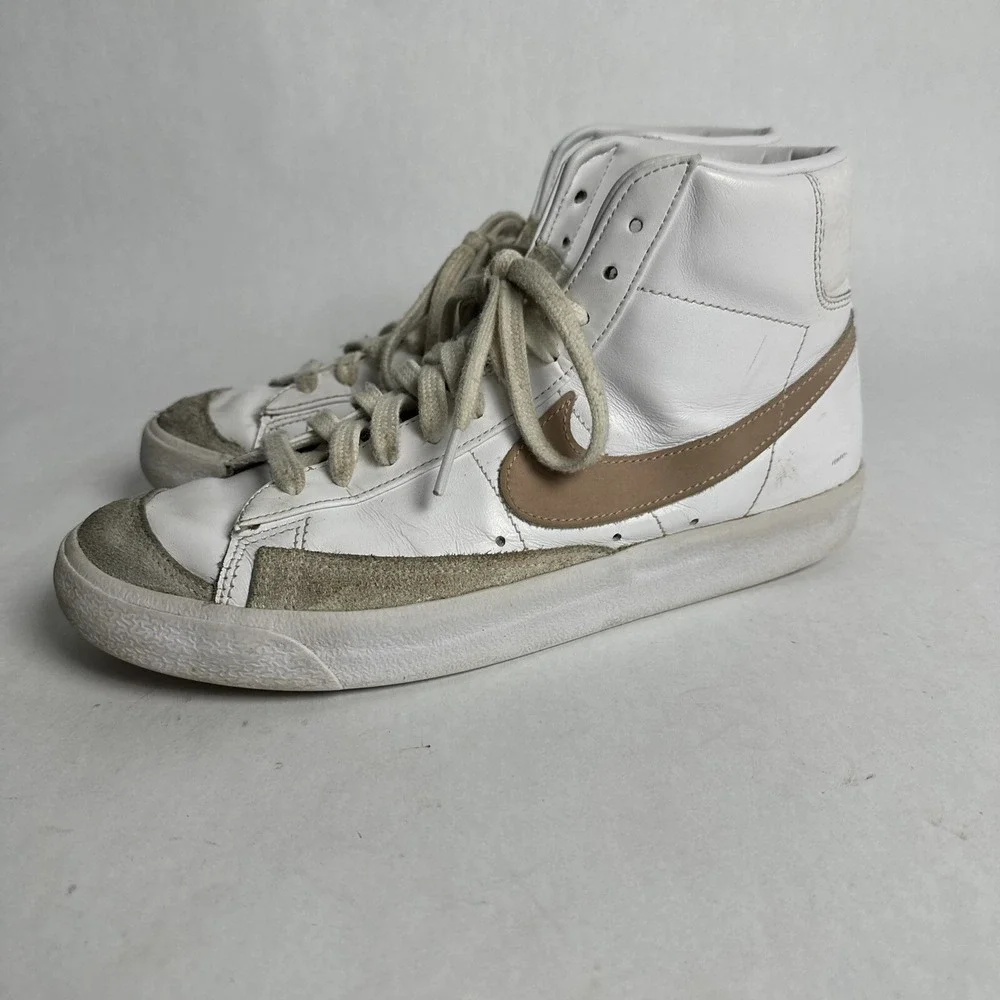 Nike Womens Blazer Mid 77 CZ1055-118 White Basketball Shoes Sneakers Size 10